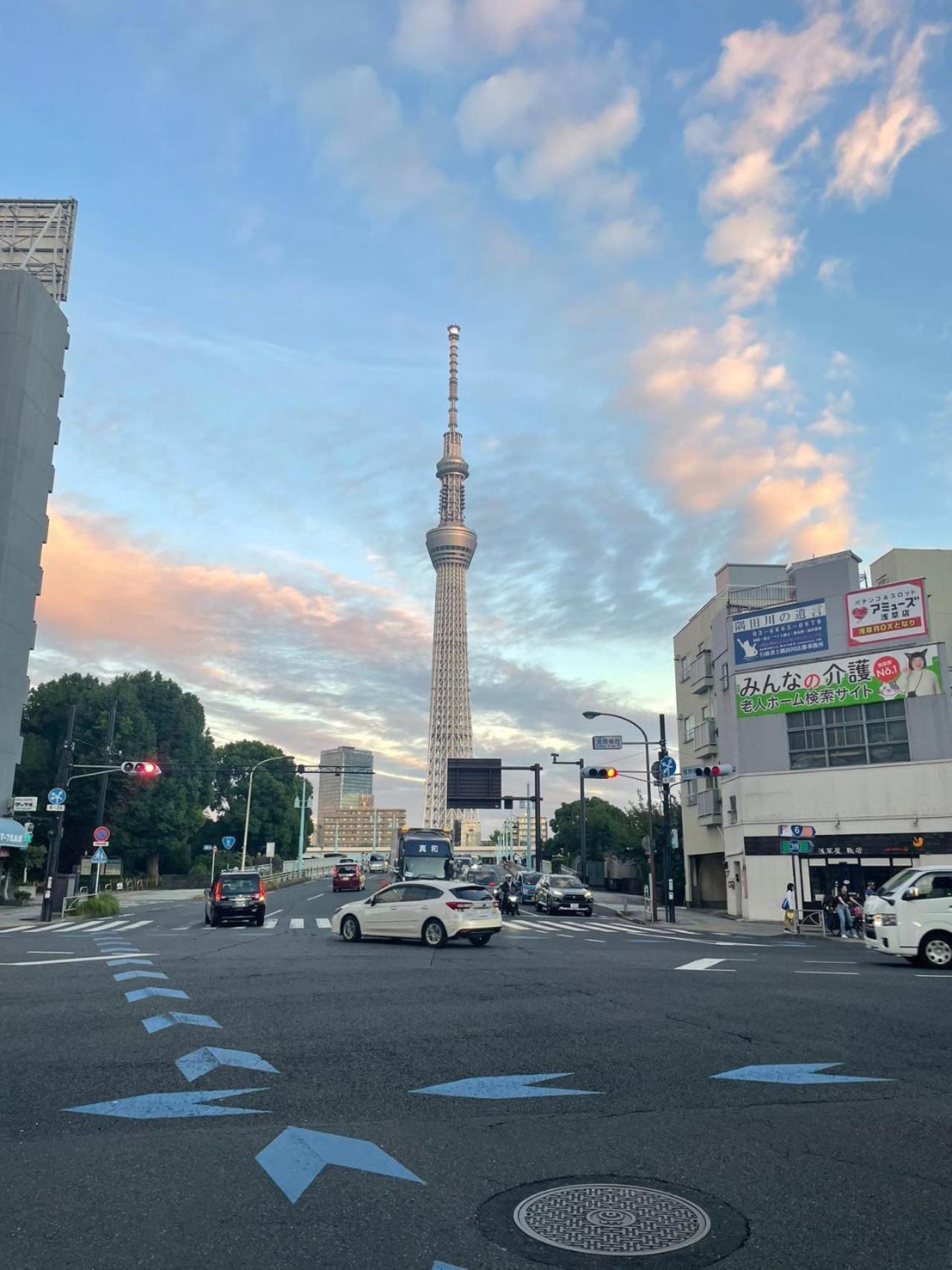 Calum Asakusa Imado Tokyoカルム浅草今戸ツインルーム新築民泊東京浅草隅田川今戸神社近くスカイツリー見えるコンビニコインランドリー近くある浅草駅まで徒歩圏内アクセス便利成田空港羽田空港銀座渋谷東京駅直通 Exteriér fotografie